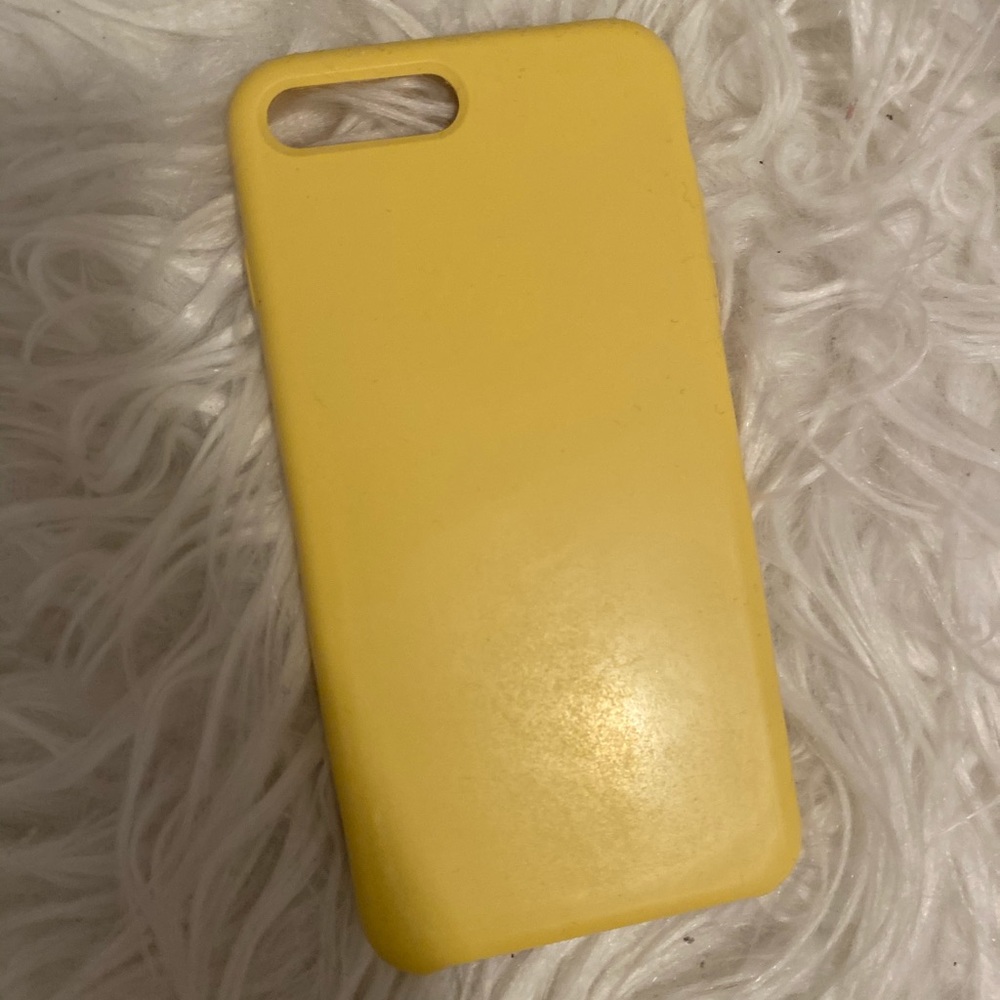 iPhone 6/7/8 plus yellow silicon case